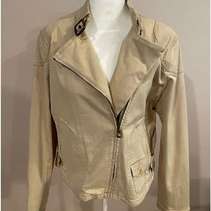Woman’s Ralph Lauren once worn Jacket. Size XL
